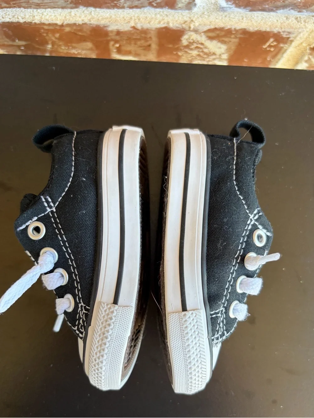 Converse Kids' Chuck Taylor All Star Low Top Sneakers Black Size 3
